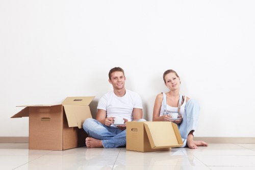 Van service supporting local house and office moves